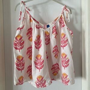 🌺 3/$18 Sale Old Navy Tie Strap Tank